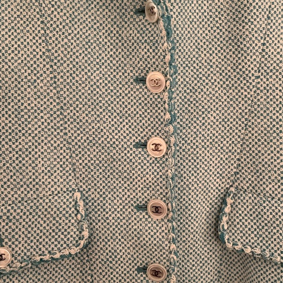 Chanel 1997 Micro Check Tweed Skirt Suit (fits like modern day size 8) - Picture 10 of 14